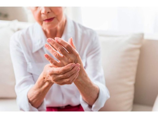 Combate padecimientos: Te ayudará a combatir padecimientos como artritis, piedras en los riñones y en el hígado, entre otras.