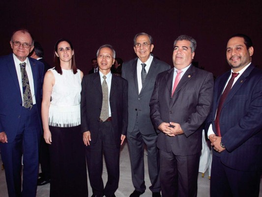 Homenaje para Francisco Saybe