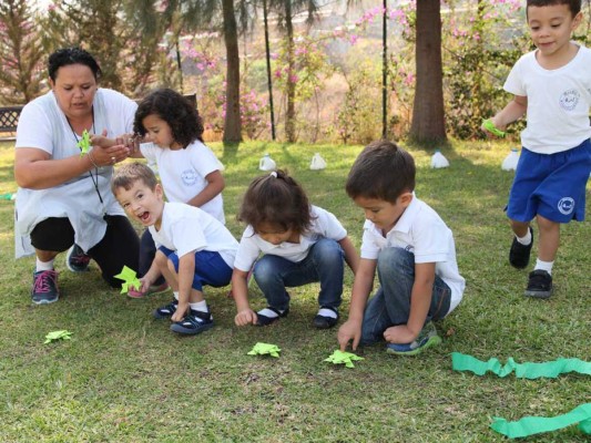 Día de la Madre tierra en Macris Kindergarten