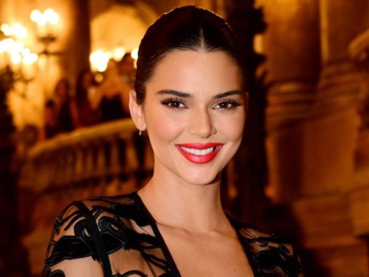 ¡Kendall Jenner lanza su propia marca de tequila hecho en México!