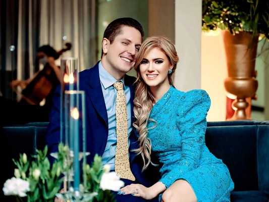¡Así fue la boda civil de Joshua Lampman y Elena Bueso!
