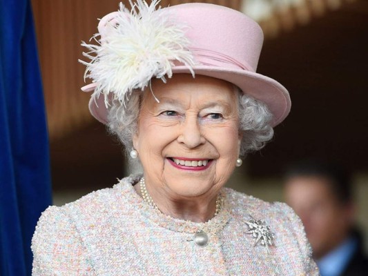 El día de la muerte de la reina, se comenzará a llevar a cabo la operación denominada 'London Bridge is down', que incluye una serie de planes construidos cuidadosamente en la década de los 60.