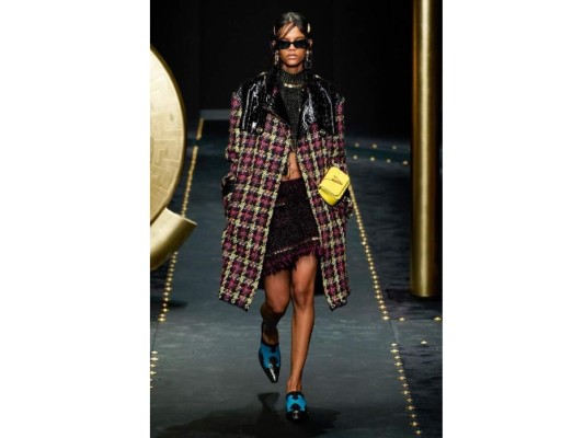 Gucci, Moschino y Versace destacan en Fashion Week Milan 2019