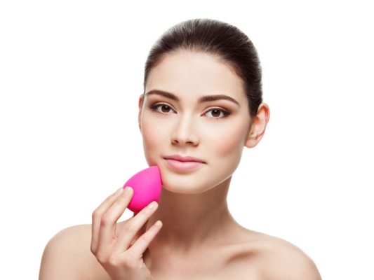 Como utilizar las famosas esponjas beauty blender