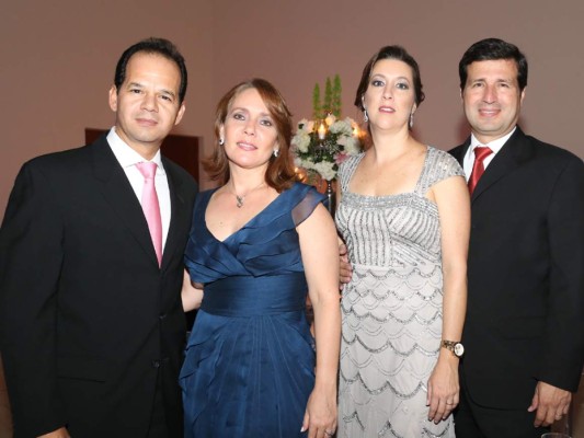 La boda de José Angel Ordóñez y Daniella Bandy