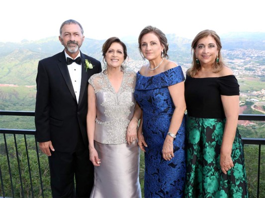 Fiesta nupcial de Oscar Kafati y Daniela Misas