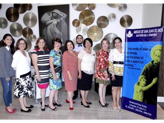 Desfile a beneficio de la Orden Hospitalaria San Juan de Dios