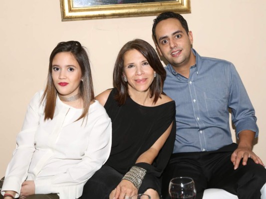 Cumpleaños de Mónica Segovia