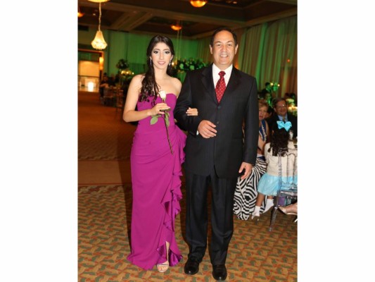 Isabella y Oscar Raudales