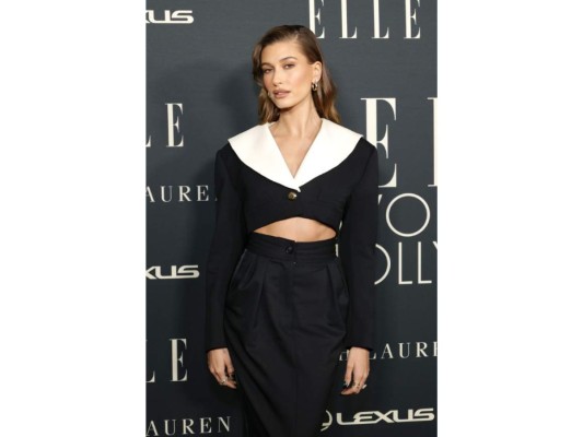 Hailey Bieber en Miu Miu.