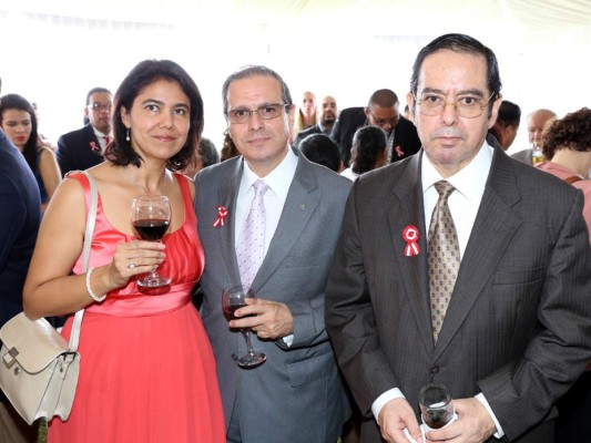 Perú celebra 194 aniversario de independencia