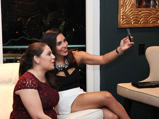 Noche de karaoke para Rachel Ramos  