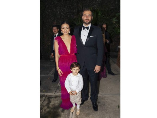 María Fernanda y William Kattán con su hijo William Antonio.