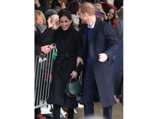 Meghan Markle y su total black look