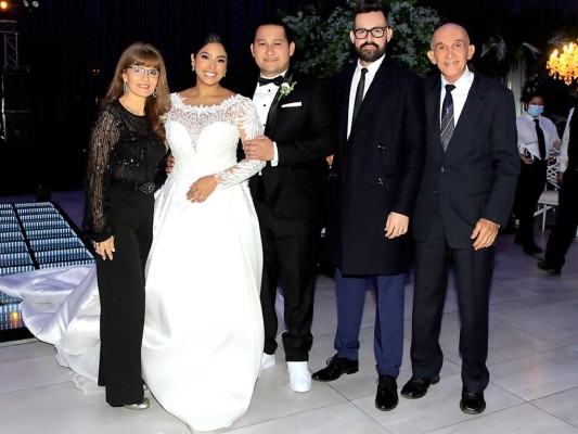 Boda de Miguel Vargas y Nicole Midence