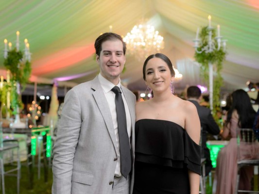 La boda de Alfredo Tábora y Laura Morales