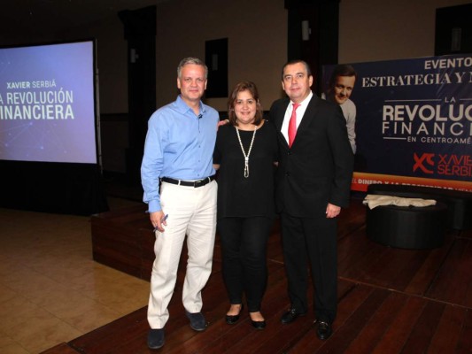 La conferencia de Xavier Serbía