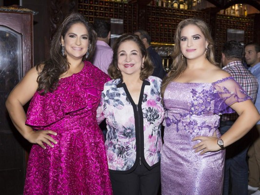 Fiesta de cumpleaños para Basilio y Tatiana Fuschich  