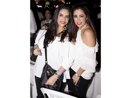 Ana Sikaffy y Tricia Matuty.