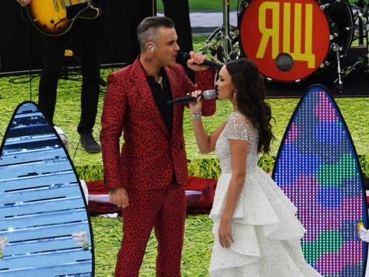 El traje que Robbie Williams utilizó en la apertura del Mundial 2018