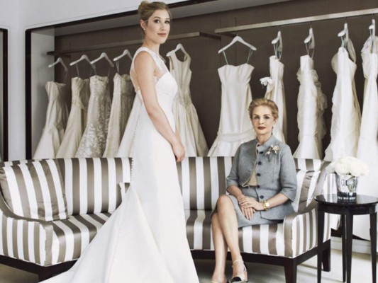 ¡Carolina Herrera asiste a su prueba de vestido!
