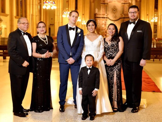 La boda eclesiástica de María Fernanda Rivera y John Kewish