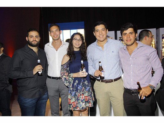 Lanzamiento de Michelob Ultra II parte