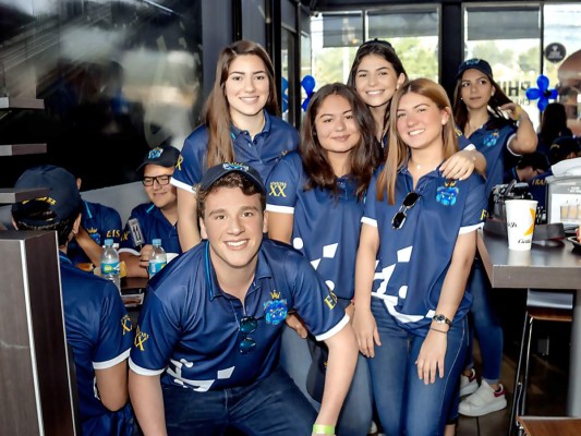 Los Seniors 2020 de la EIS hacen su entrada triunfal