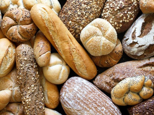 Conoce cómo variar tus cenas utilizando pan, aún cuando estás a dieta