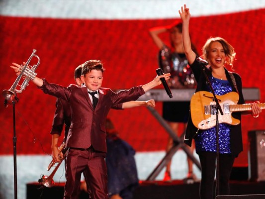 Noche de estrellas en el baile inaugural del nuevo presidente de USA