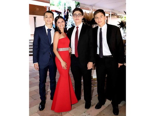 Nuevo triunfo para los seniors de la Discovery School