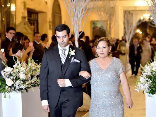 La boda religiosa de Ana Ortez y Nicolás García