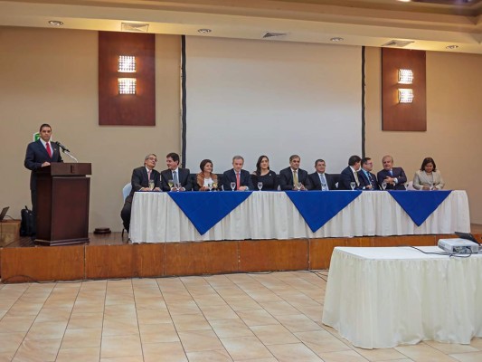 El cumpleaños 55 de la Asociación Cuerpo Consular Sampedrano  