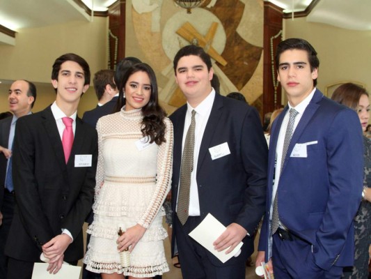 Confirmaciones en La Sagrada Familia