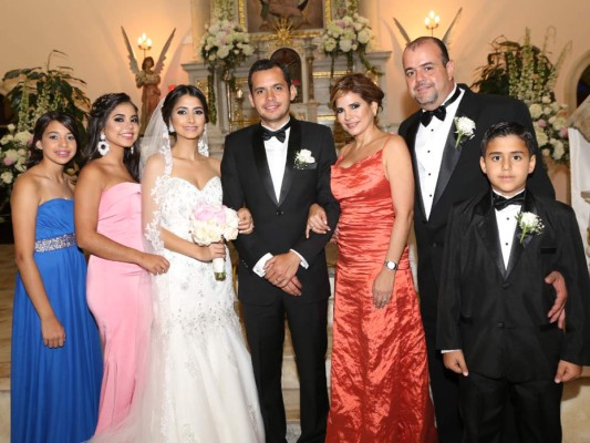 La boda de José Angel Ordóñez y Daniella Bandy