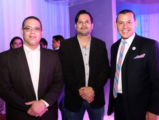 Lanzamiento oficial de CyW Business