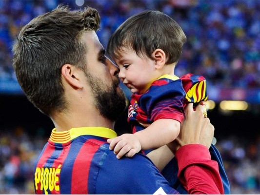 Primera foto de Sasha y Milan Piqué juntos!