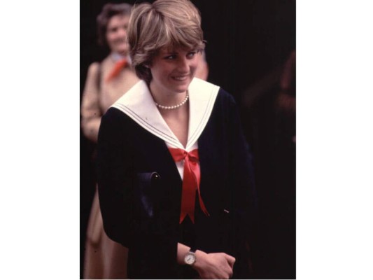 El inmortal estilo de la princesa Diana de Gales