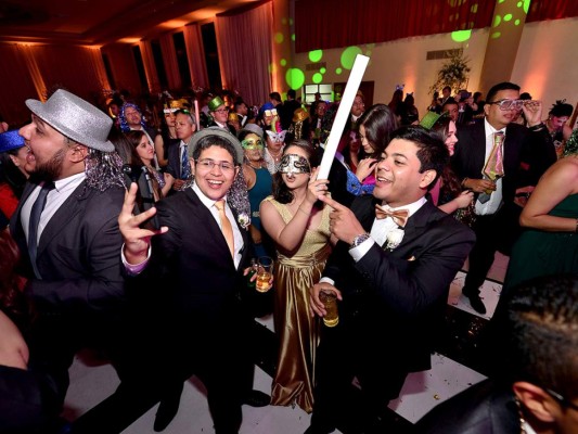 Inolvidable fiesta nupcial Anchecta-Mayes