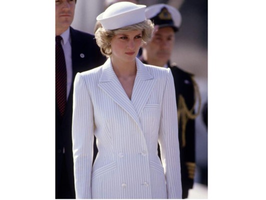 El inmortal estilo de la princesa Diana de Gales