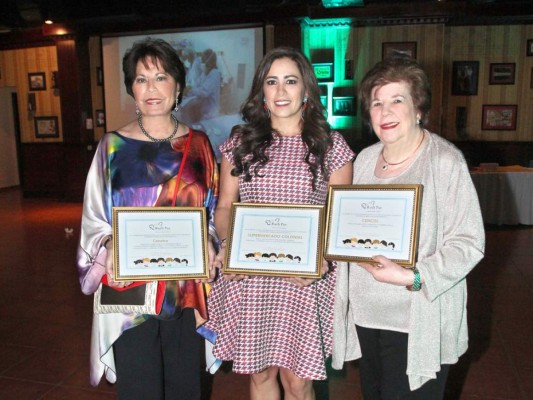 Fundación Ruth Paz premia a empresas solidarias