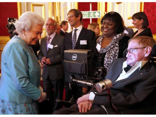 La vida de Stephen Hawking en imágenes