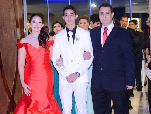 Prom night de los seniors del Valle de Sula