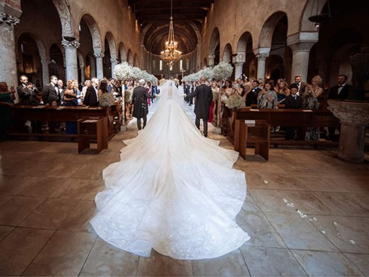 El lujoso vestido de novia de la heredera de Swarovski