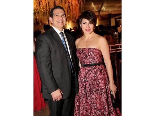 Mauricio Molina y Gladys González