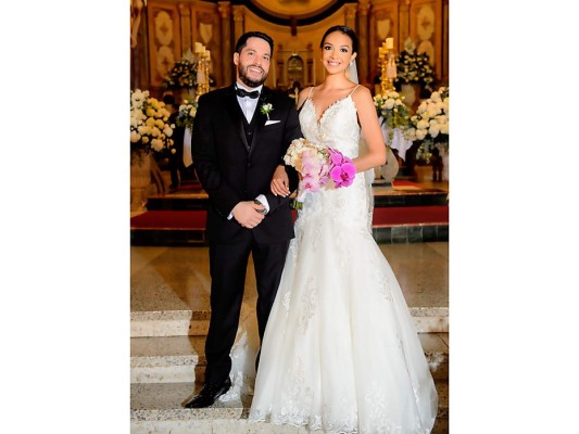 La boda de Henry Mauricio Soliman y Victoria Alejandra Valladares