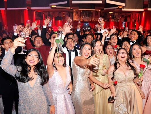 Red Carpet: Prom de los Seniors 2019 de La Estancia School