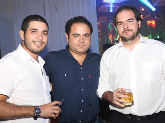 Apertura de Cielo en Tegucigalpa  