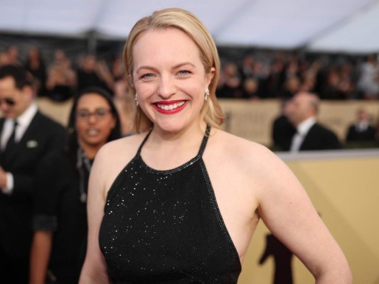 9. Elisabeth Moss<br/>Es una actriz estadounidense que saltó a la fama por su papel como Peggy Olson en la multipremiada serie Mad Men. Cuenta con 16 millones de dólares.<br/>