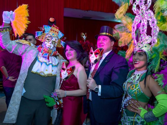 El Gran Carnaval: la fiesta de fin de año del Hotel Marriot